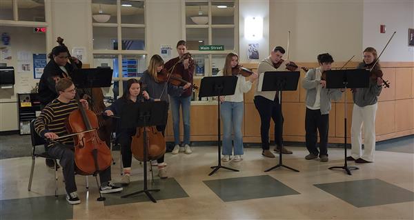 Small Ensemble Spreading Holiday Cheer at IHS Small Ensemble Spreading Holiday Cheer at IHS